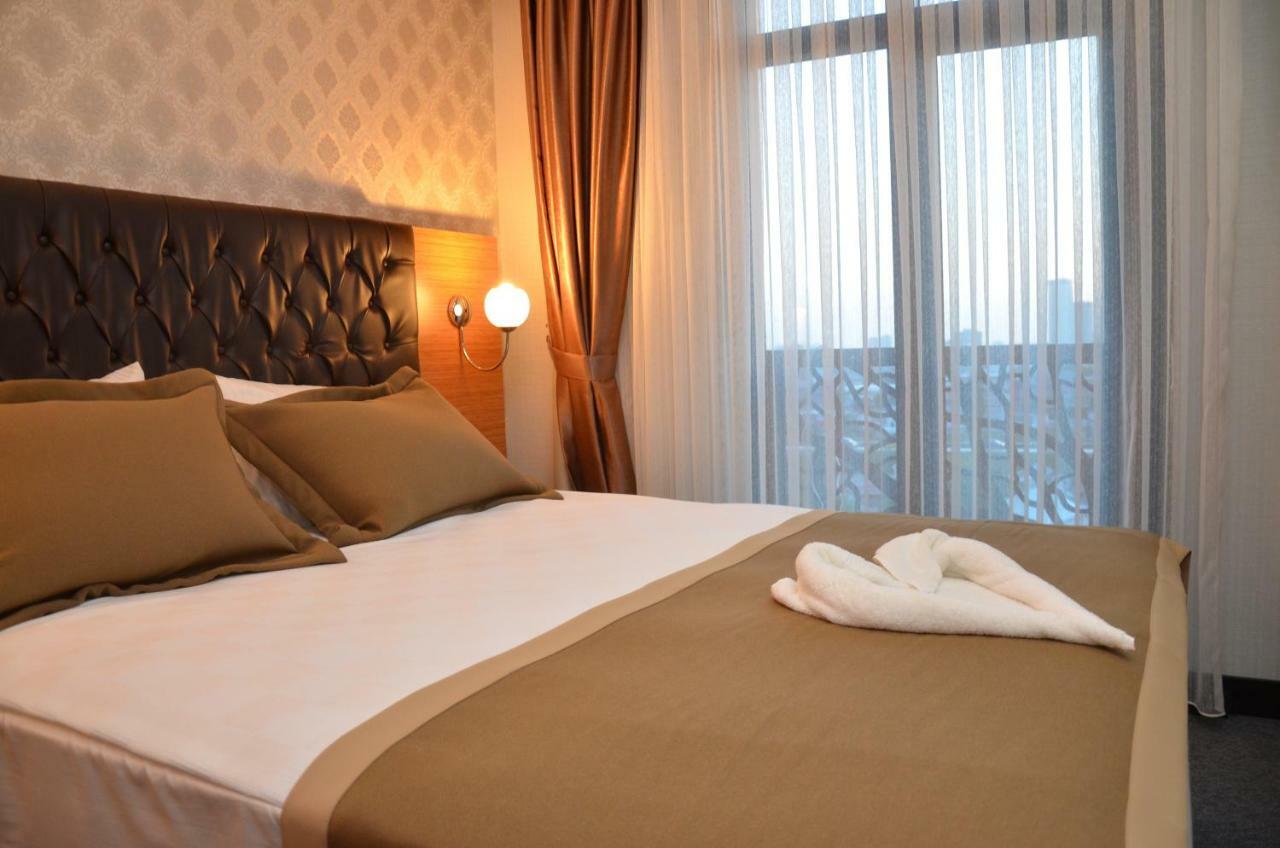 Grand Lark Hotel Πριγκηπονήσια Εξωτερικό φωτογραφία