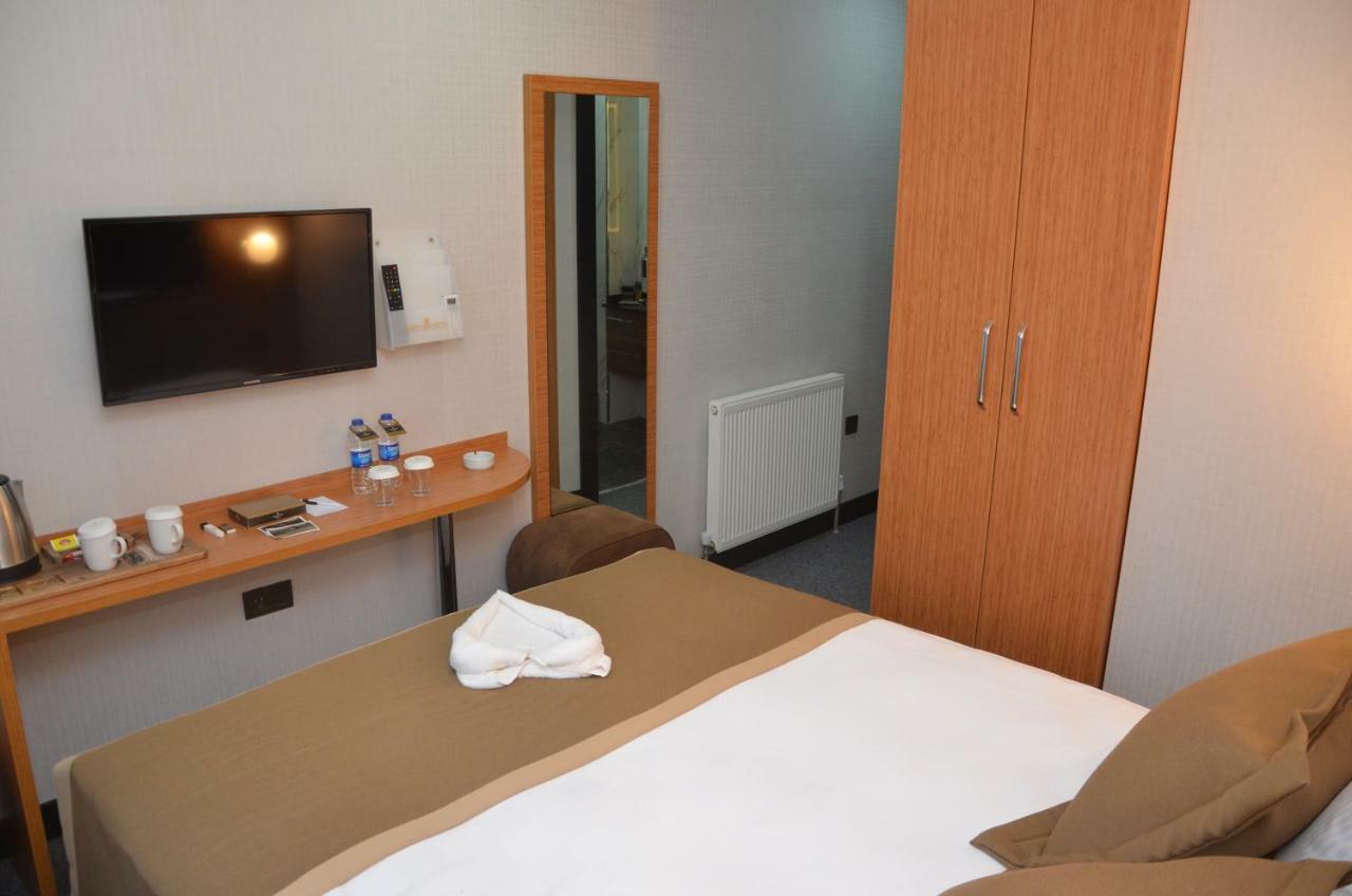 Grand Lark Hotel Πριγκηπονήσια Εξωτερικό φωτογραφία